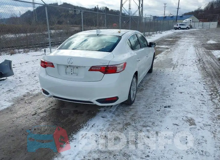 19UDE2F36HA001435 Photo# 4
