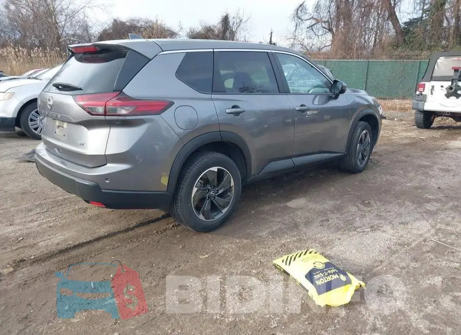 JN8BT3BA6RW351453 Photo# 4
