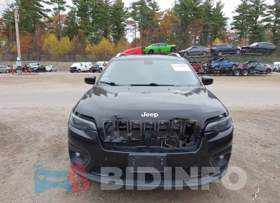 1C4PJMLB9KD194734 Photo# 12