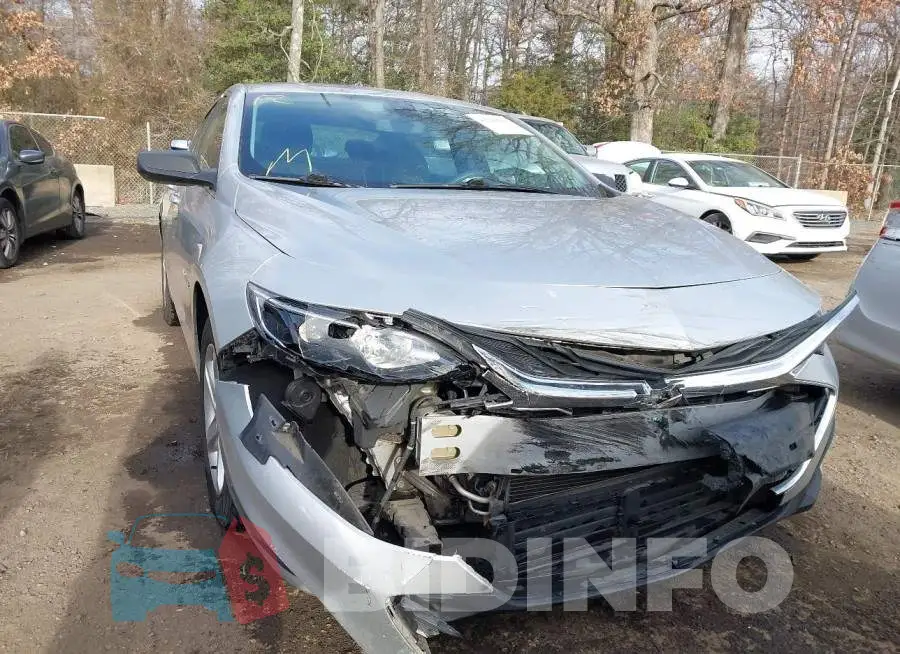 1G1ZB5ST3LF140432 Photo# 6