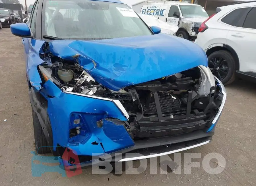 3N1CP5CV4PL567146 Photo# 6