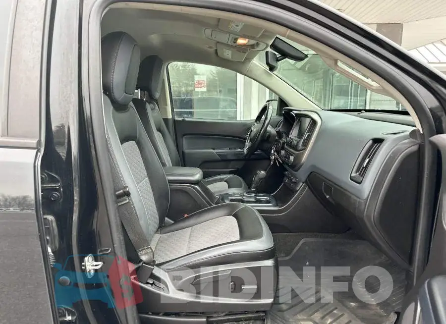 1GCPTDE1XH1141016 Photo# 5
