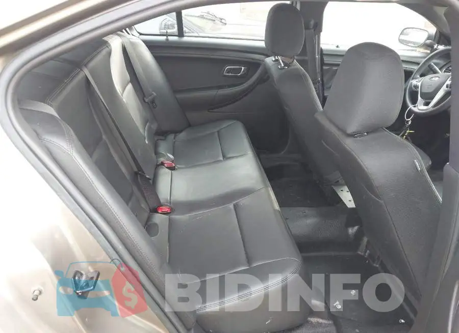 1FAHP2MK6JG114539 Photo# 8