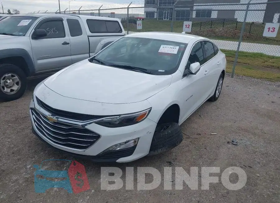 1G1ZD5ST0RF117712 Photo# 2