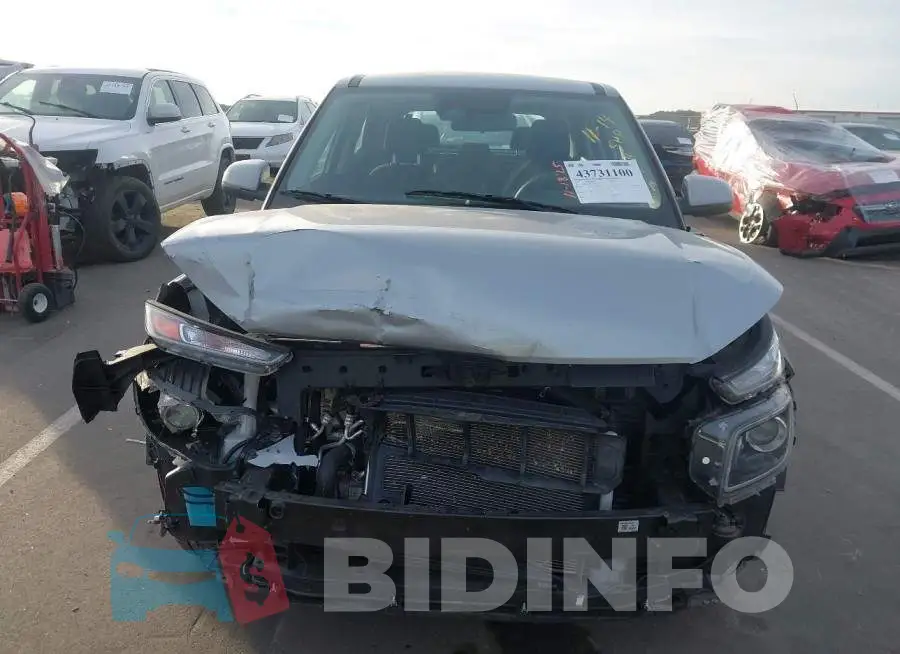KMHRB8A3XPU220639 Photo# 13