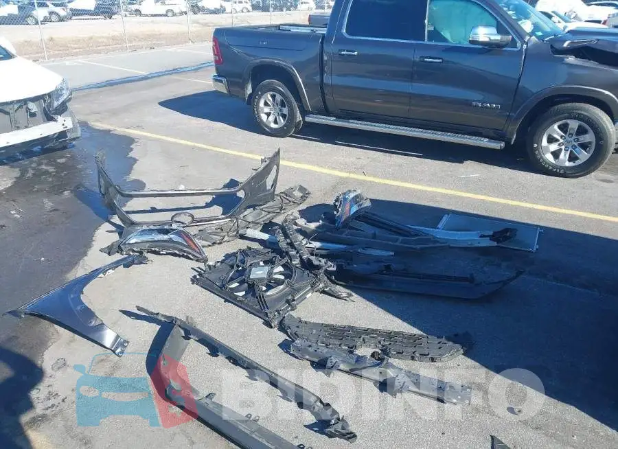 4T3LWRFV8RU135027 Photo# 12