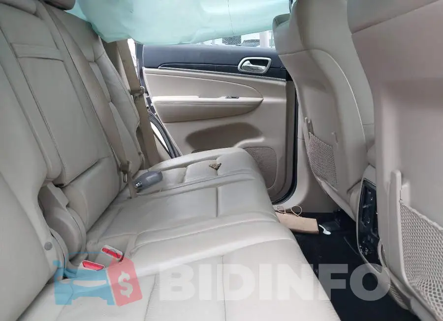 1C4RJFBGXKC829824 Photo# 8