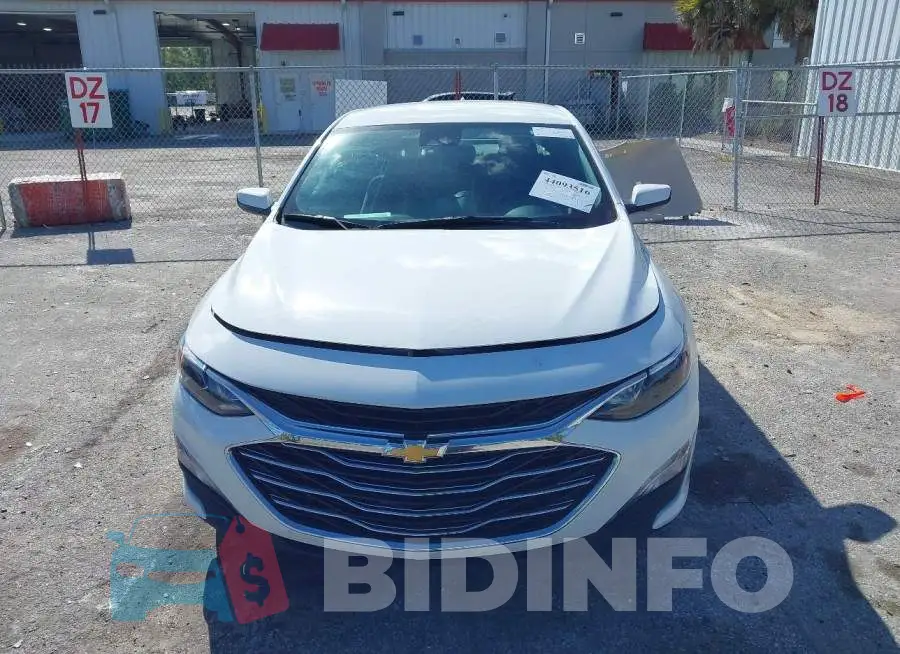 1G1ZD5ST3RF130910 Photo# 12