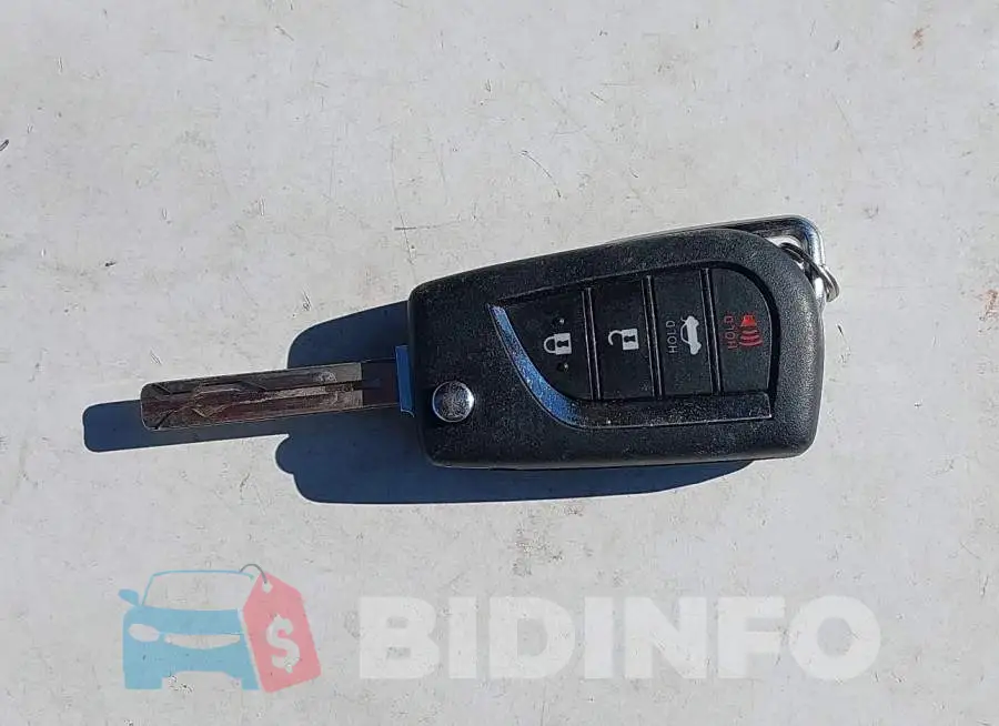 4T1C11AK8PU826545 Photo# 11