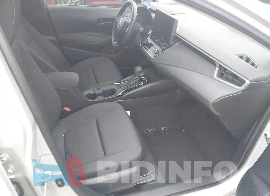 5YFB4MDE2RP111968 Photo# 5