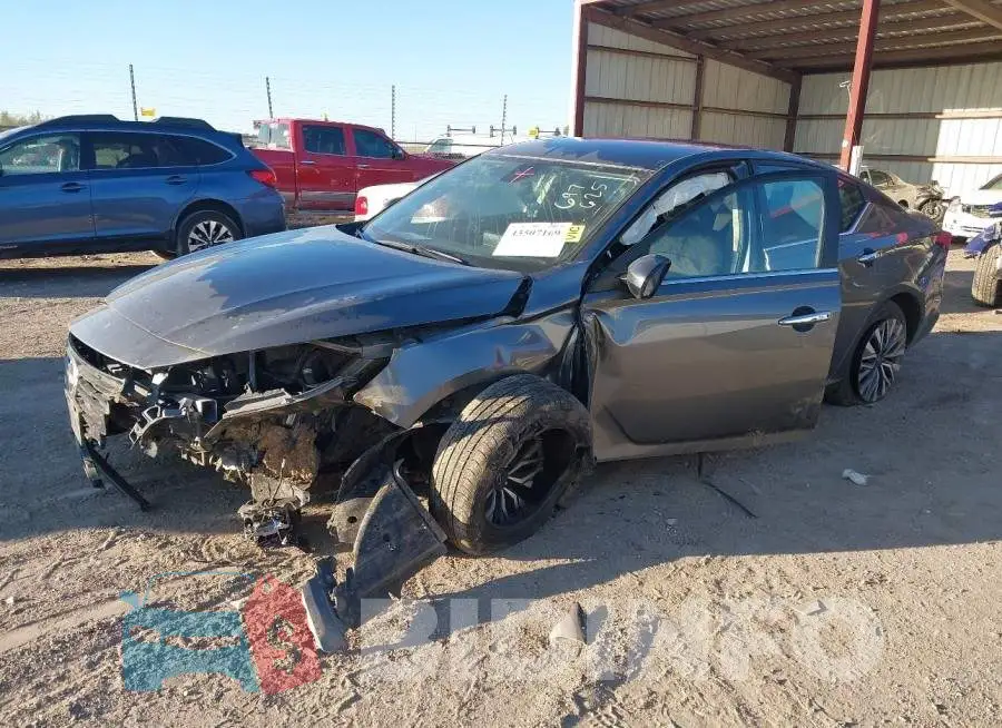 1N4BL4DV7PN386786 Photo# 2