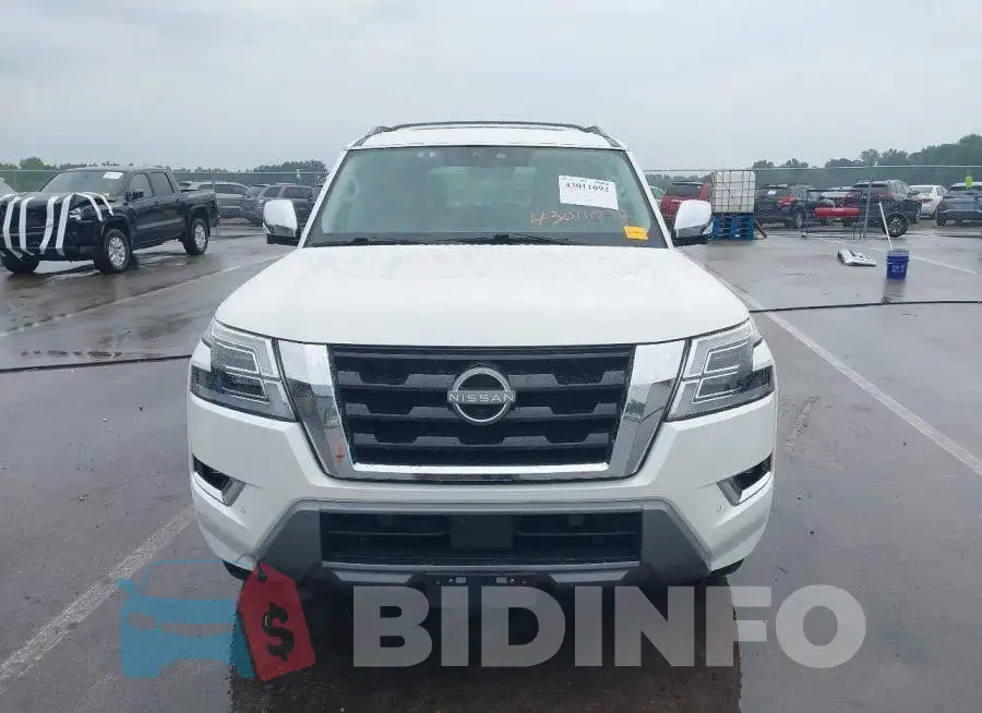 JN8AY2DBXN9811591 Photo# 12