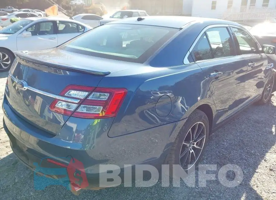 1FAHP2D85JG123074 Photo# 4
