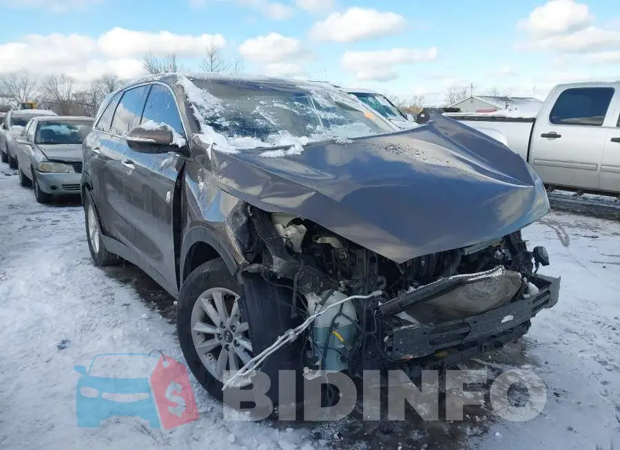 5XYPG4A32KG561789 Photo# 1