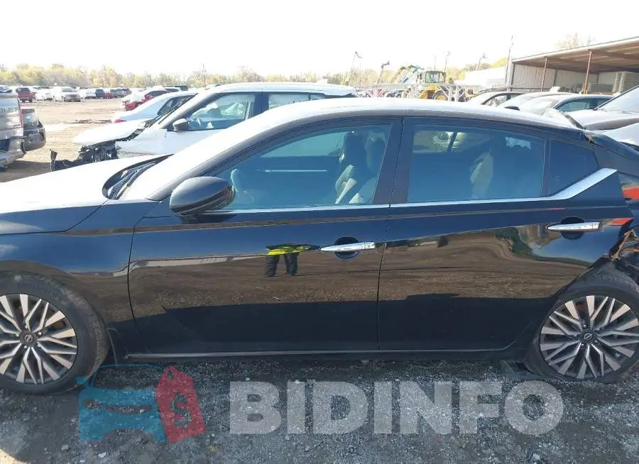 1N4BL4DVXPN300886 Photo# 14