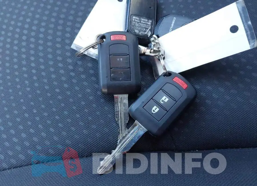 ML32F3FJ4KHF00987 Photo# 11