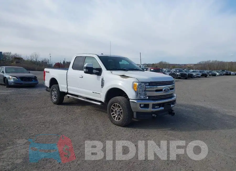 1FT8X3BT6HED98529 Photo# 1