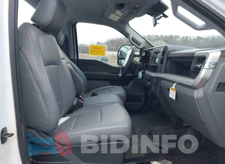 1FTBF2BAXRED44122 Photo# 5