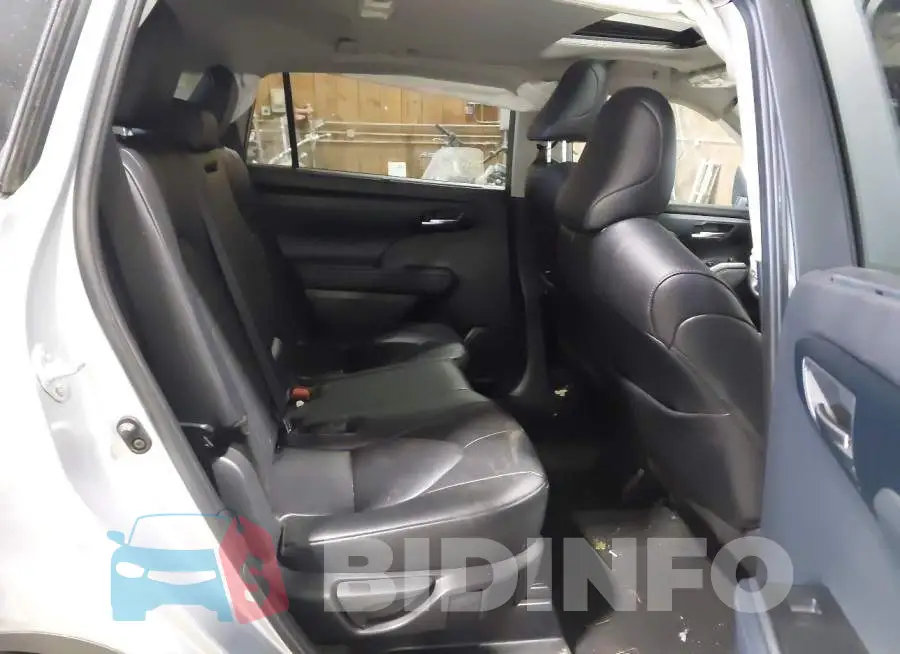 5TDKDRBH3RS547486 Photo# 8
