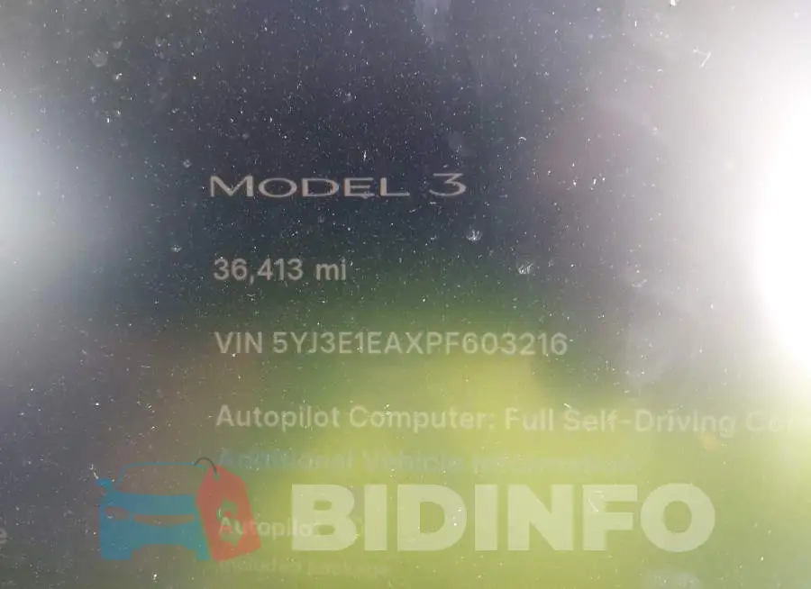 5YJ3E1EAXPF603216 Photo# 7