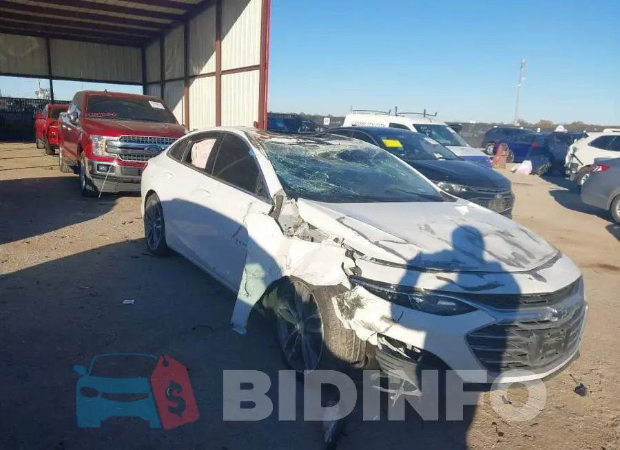 1G1ZD5ST3PF209572 Photo# 1