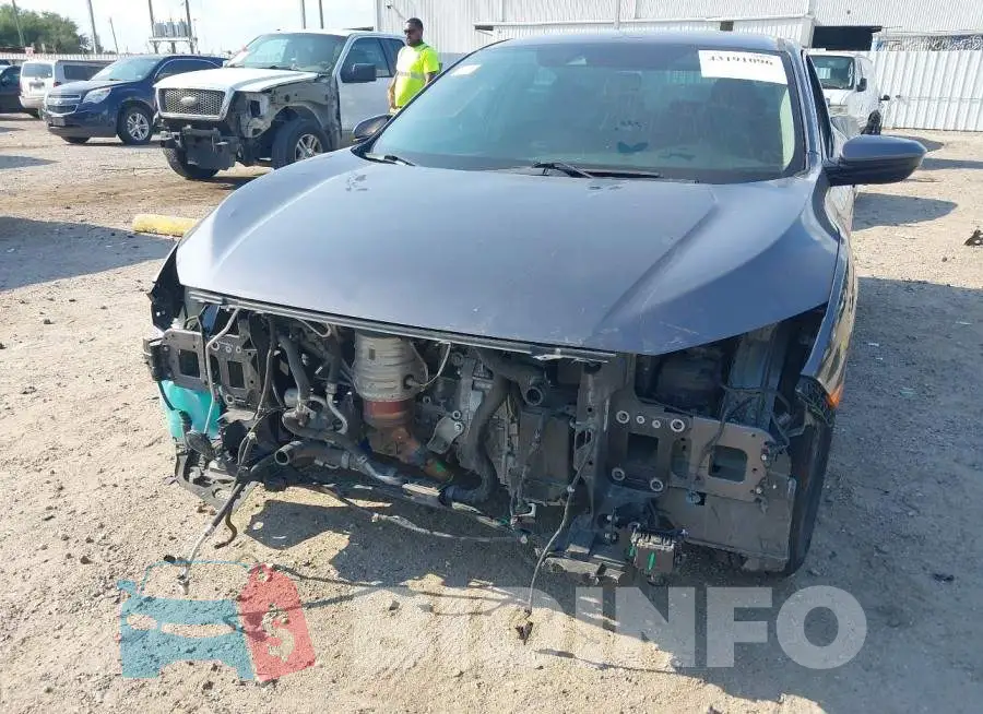 19XFC2F66KE005335 Photo# 6