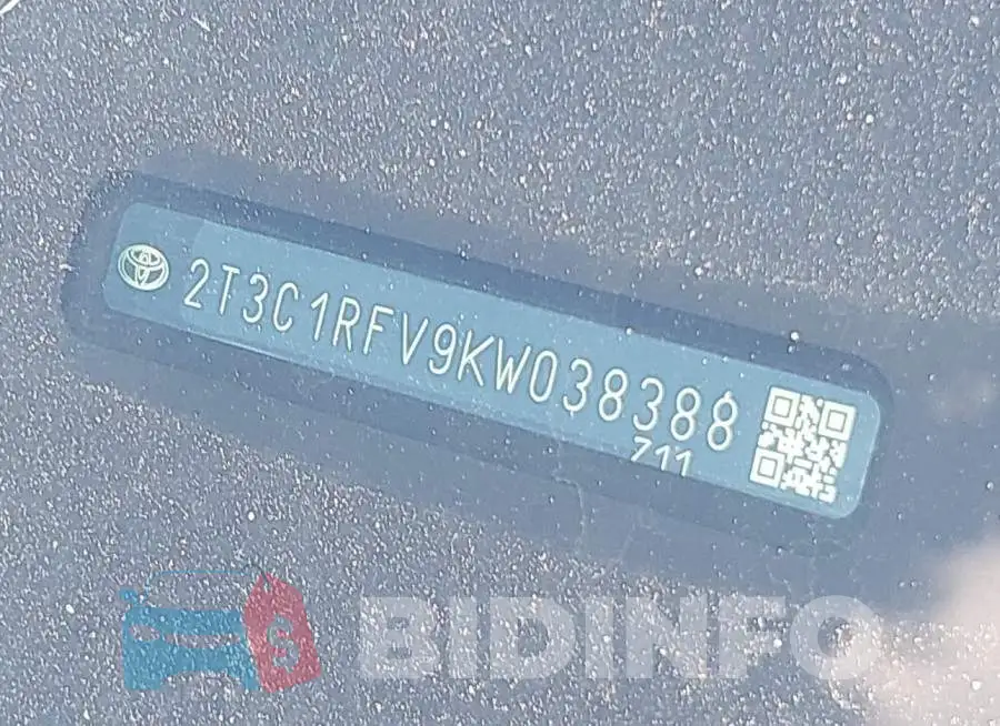 2T3C1RFV9KW038388 Photo# 18