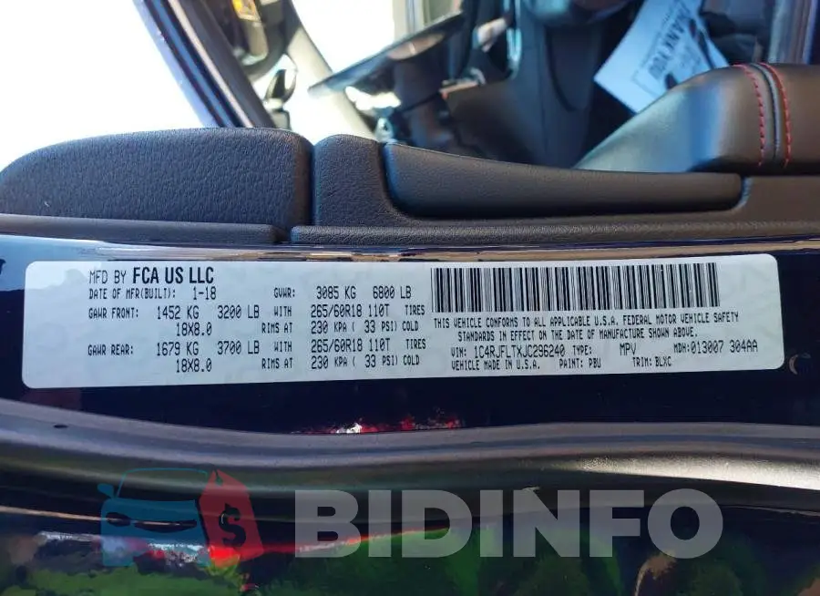 1C4RJFLTXJC296240 Photo# 9