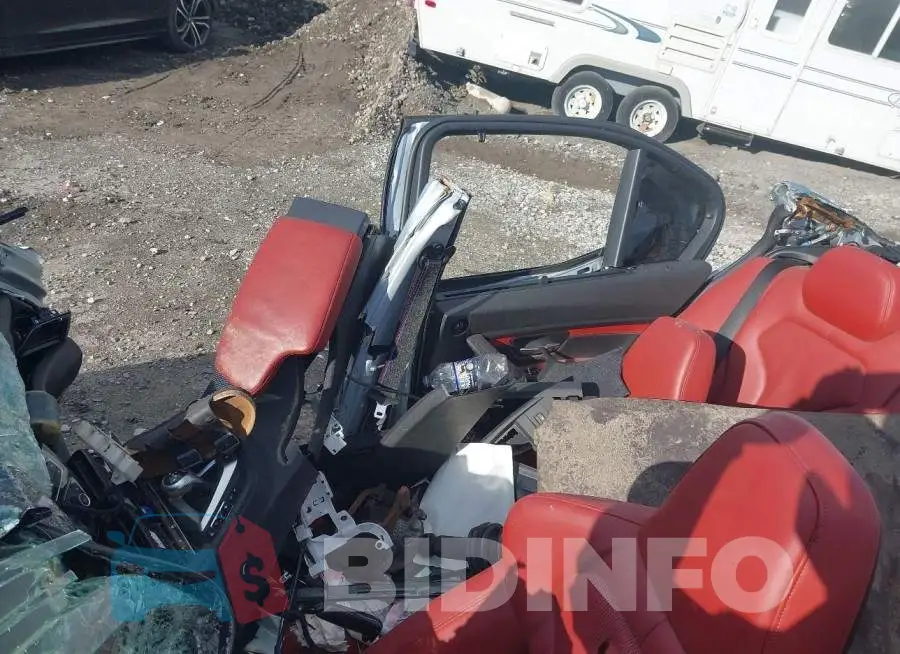 WBS8M9C52J5J78623 Photo# 11