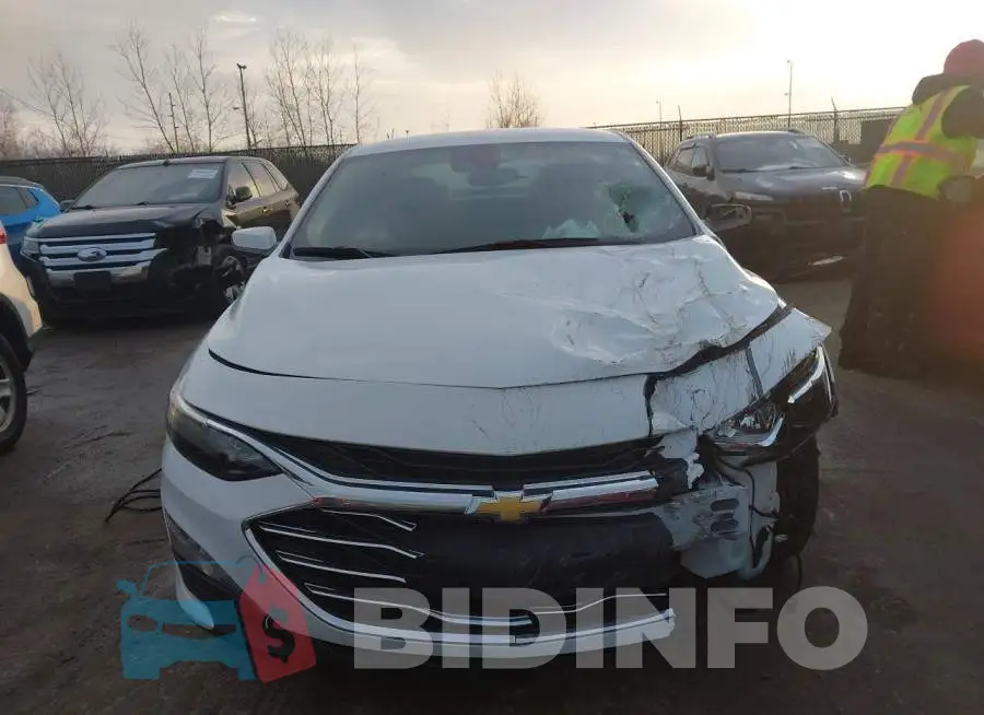 1G1ZD5ST5RF165111 Photo# 12