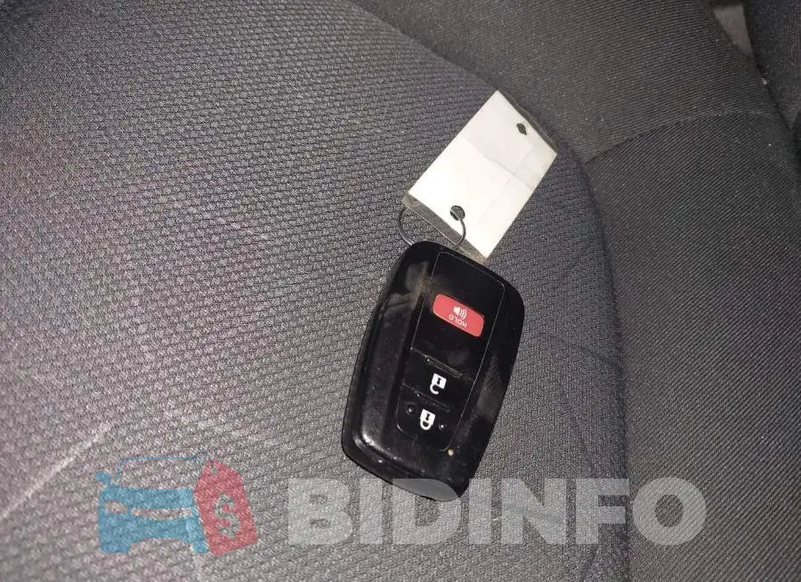 2T3P1RFV5KW029141 Photo# 11