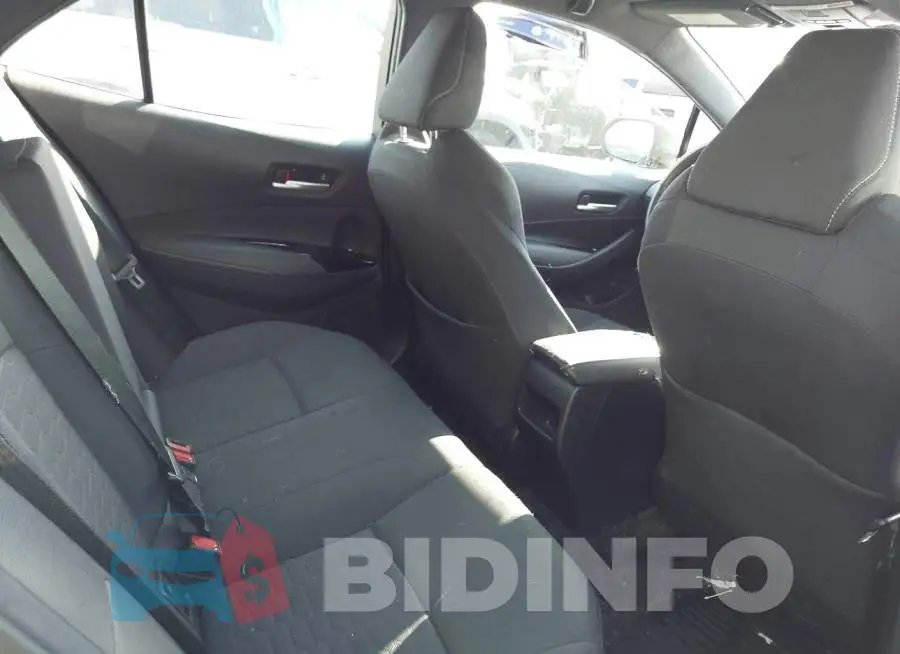 JTND4MBE1M3138104 Photo# 8