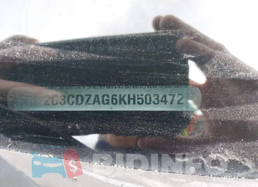 2C3CDZAG6KH503472 Photo# 9