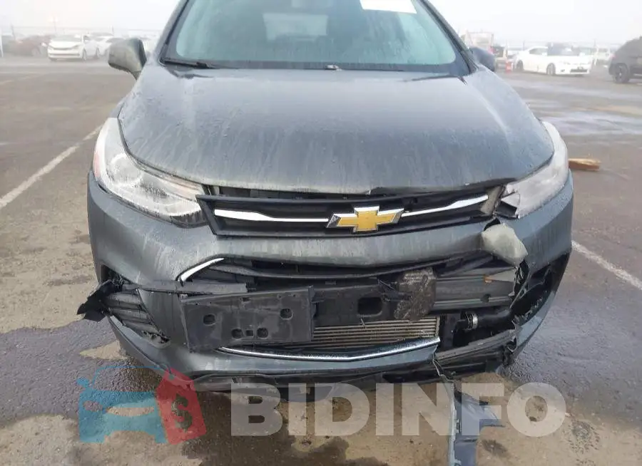 KL7CJLSB5JB668325 Photo# 6