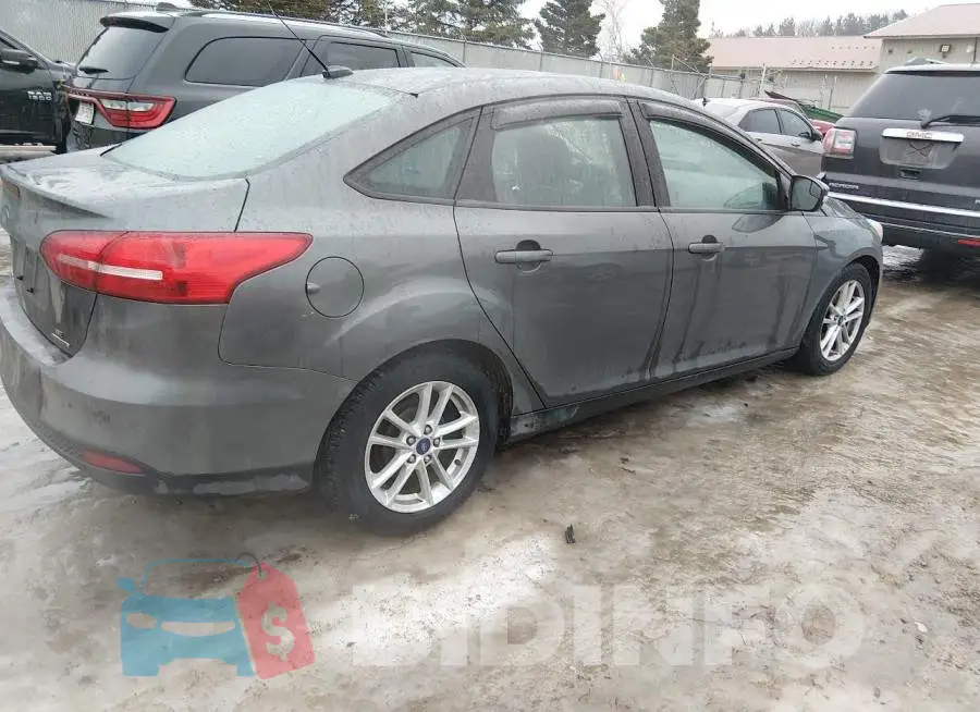 1FADP3F26GL368494 Photo# 4