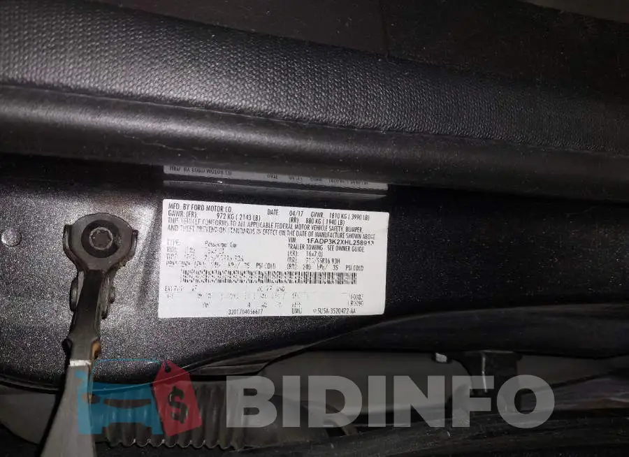 1FADP3K2XHL258913 Photo# 9