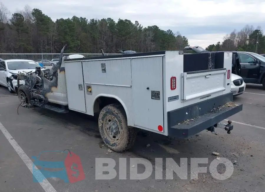 1FD7W2B60KED71784 Photo# 3