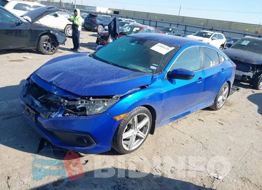 19XFC2F87LE008747 Photo# 2
