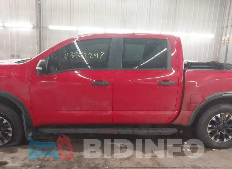 1N6AA1ED2PN102154 Photo# 15