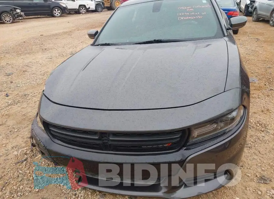 2C3CDXBG4KH711627 Photo# 12