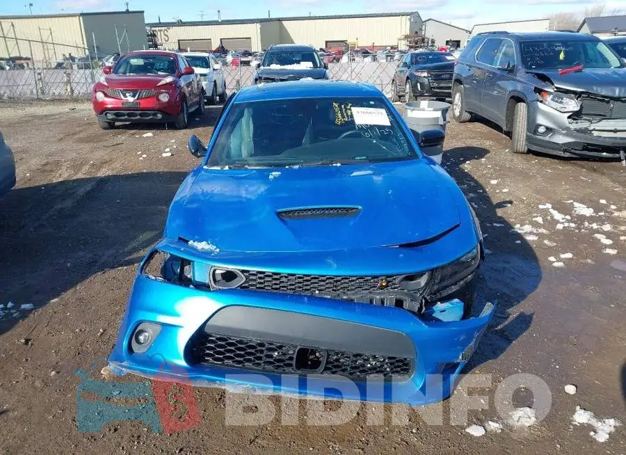 2C3CDXGJ2PH635563 Photo# 12