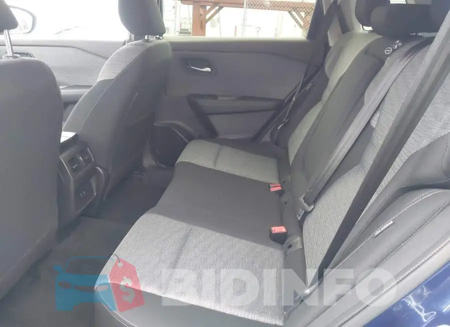 JN8BT3BA2PW422726 Photo# 8