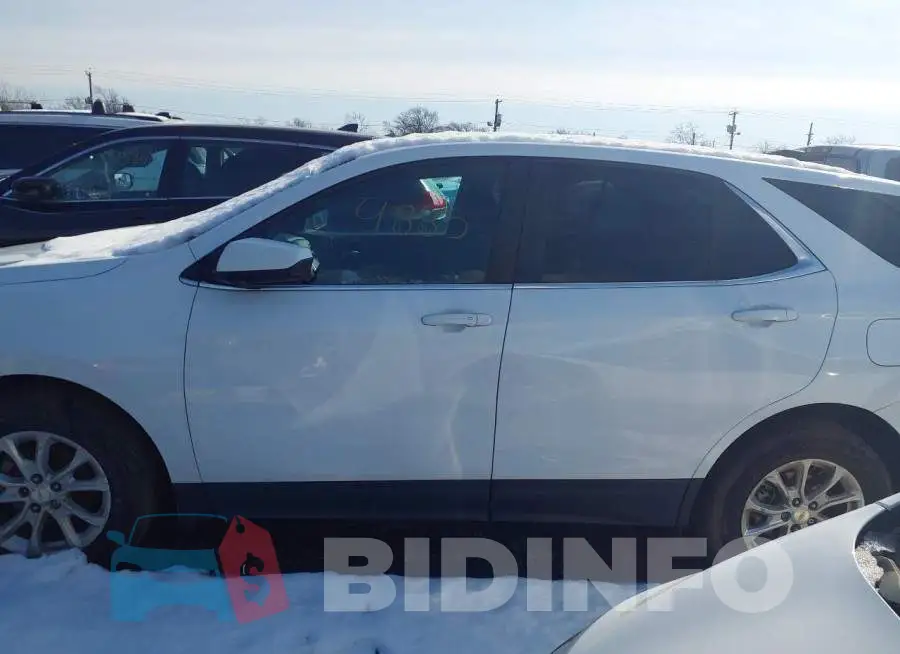 2GNAXTEV8M6155082 Photo# 13