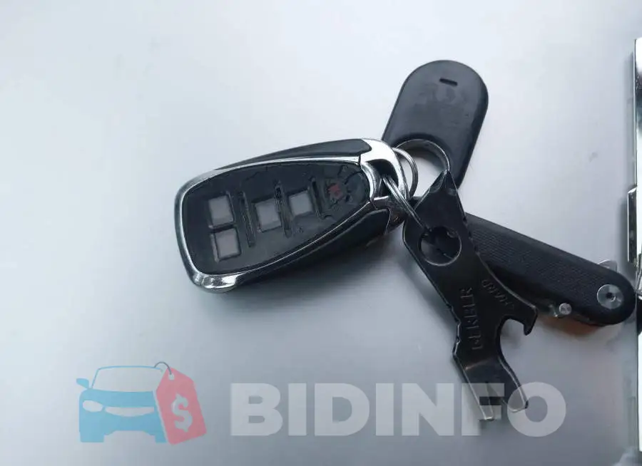 1G1ZB5ST3HF155696 Photo# 11