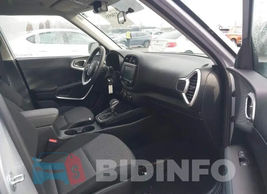 KNDJ23AUXM7740721 Photo# 5