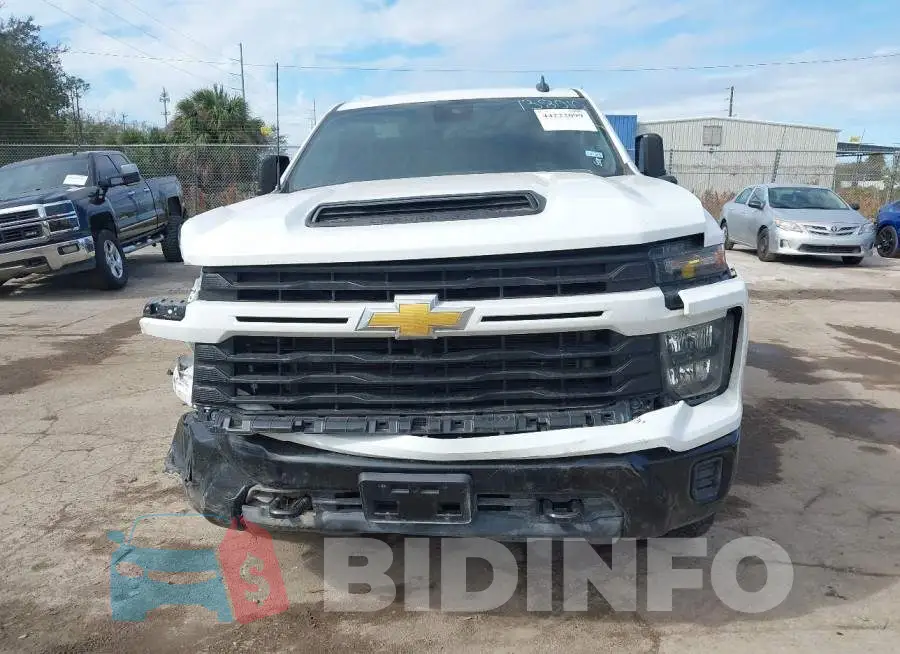 1GC5YME73RF138010 Photo# 11