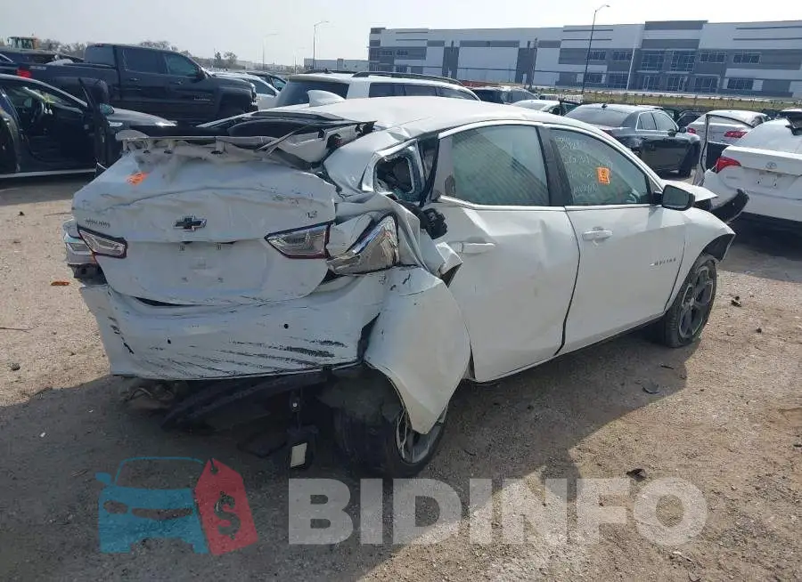 1G1ZD5ST2PF190383 Photo# 4