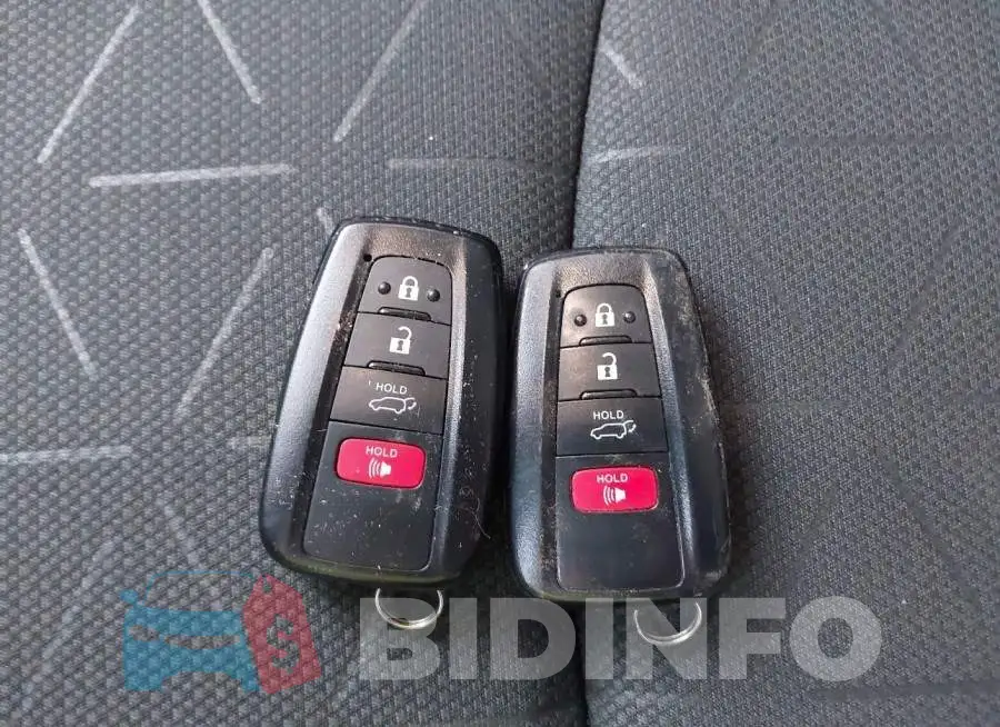 4T3RWRFV7PU088970 Photo# 11