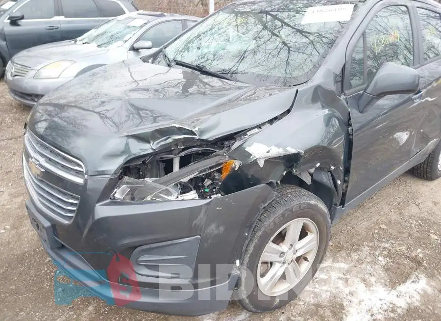 3GNCJNSB1GL246517 Photo# 6