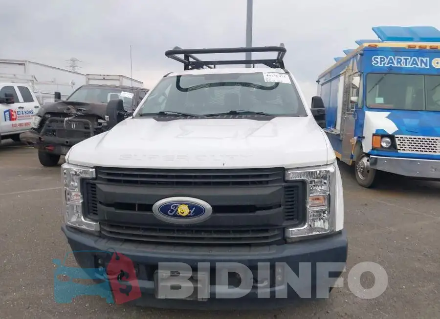 1FTBF2A67JEC68683 Photo# 12